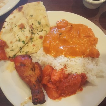 Everest Curry Kitchen - Chicken tikka masala, basmati rice, chicken vindaloo, and tandoori chicken with some delicious naan. Some of the lunch buffet selections. - Indian Near Me - Sandy, Utah Everest Curry Kitchen - Chicken tikka masala, basmati rice, chicken vindaloo, and tandoori chicken with some delicious naan. Some of the lunch buffet selections. - Indian Near Me - Sandy, Utah
