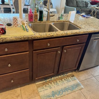 Express Reface - Before - Cabinetry Near Me - Sacramento, California