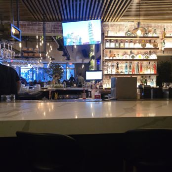 Blackstone Kitchen - Ambience - New American Near Me - Corona, California