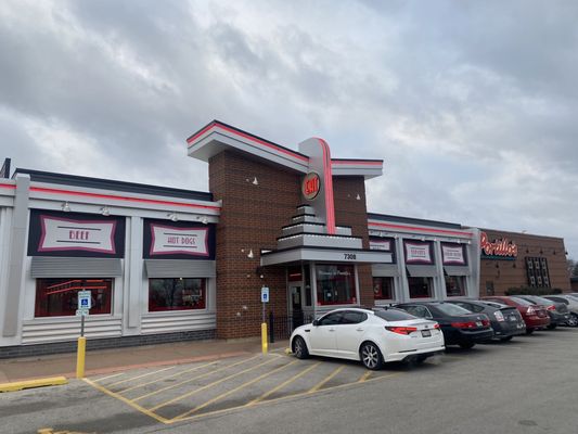 Portillo's Harwood Heights by null