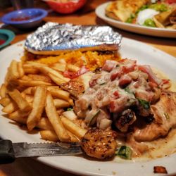 Carmen’s Cantina & Mexican Grill - Pollo Chilango