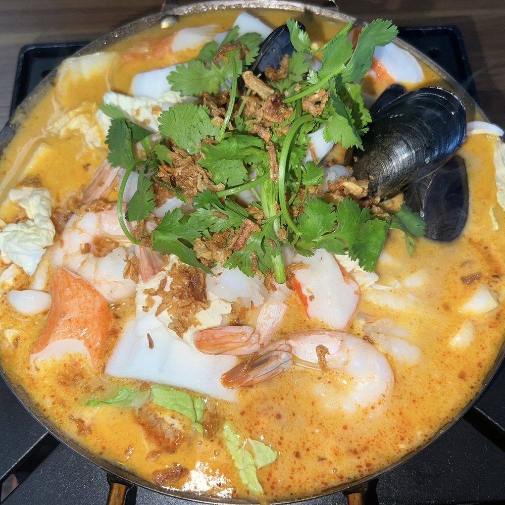 May Cafe - Seafood cream hot and sour soup - Cafes Near Me - Lakewood, Washington May Cafe - Seafood cream hot and sour soup - Cafes Near Me - Lakewood, Washington