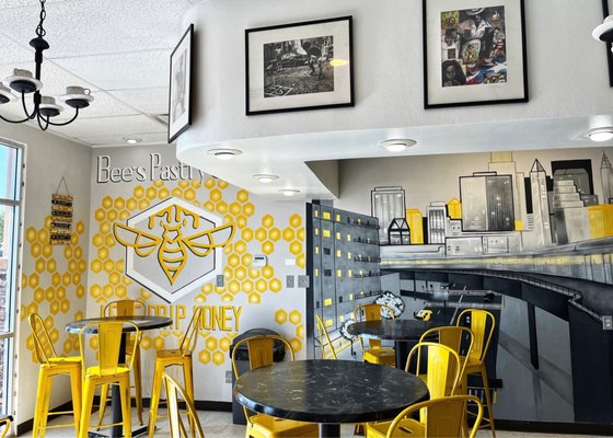 Bee's Pastry Café by null