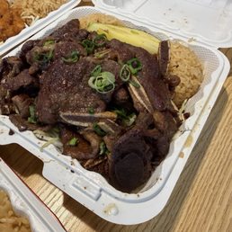 Peppered Short Ribs