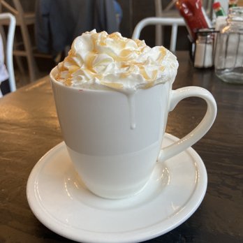 Le Peep - Salted caramel latte... - Breakfast & Brunch Near Me - Edison, New Jersey Le Peep - Salted caramel latte... - Breakfast & Brunch Near Me - Edison, New Jersey