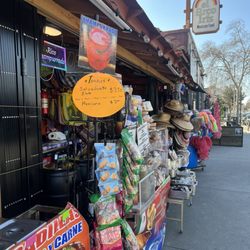 Artesanias JD - Outside the store.