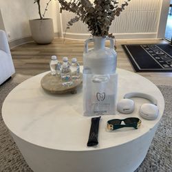 Midtown Dental Center - Waiting area at Dr. Thomas's office!