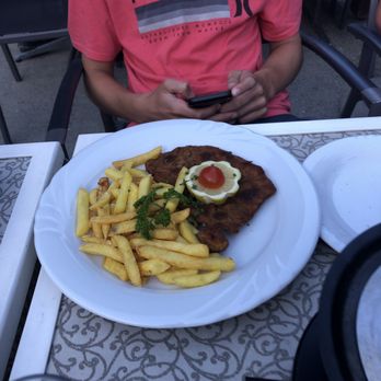 Restaurant Alpenrose - Fondue Near Me - Zermatt, VS Restaurant Alpenrose - Fondue Near Me - Zermatt, VS