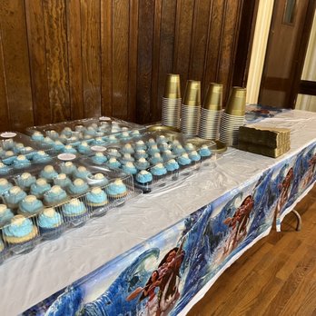 Bossi's Bakery & Cafe - a table of cupcakes - Bakeries Near Me - Monroe, New York