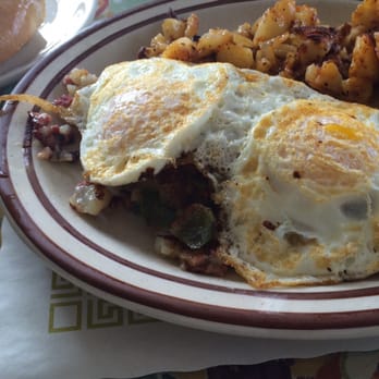 BLT Cafe St James - Corn beef hash with eggs and SLAMMIN home fries! - Breakfast & Brunch Near Me - St. James, New York