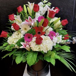 Rose Florist & Flower Delivery - Our speciality. Excusively at Rose Florist