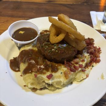 Aspen Creek Grill - Mile High Meatloaf - Seafood Near Me - Irving, Texas
