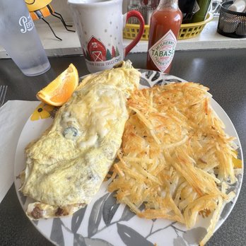 The Busy Bee Diner - Special: Spanish omelette with onions ground beef and avocado - Breakfast & Brunch Near Me - Kennewick, Washington The Busy Bee Diner - Special: Spanish omelette with onions ground beef and avocado - Breakfast & Brunch Near Me - Kennewick, Washington