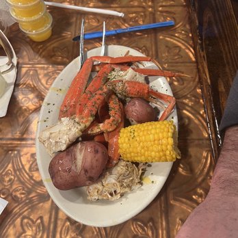 Crawdaddy's Kitchen - Crab legs! - Seafood Near Me - Shreveport, Louisiana