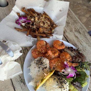 Barefoot Beach Cafe - Queens surf and turf plate with 9 shrimp and Gourmet fries. - Breakfast & Brunch Near Me - Honolulu, Hawaii