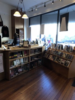 Borderlands Books by null