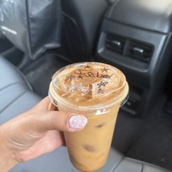 Bagels & Beyond - Drip Iced Coffee w/cinnamon