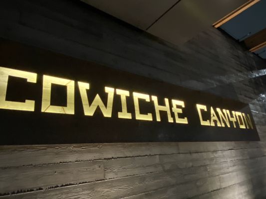 Cowiche Canyon Kitchen & Ice House Bar by null