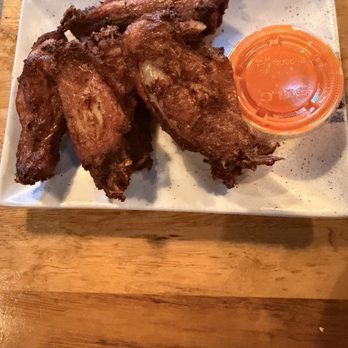 La Pizza - Chicken Wings 6 pieces - Pizza Near Me - South Miami, Florida La Pizza - Chicken Wings 6 pieces - Pizza Near Me - South Miami, Florida
