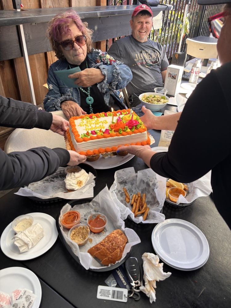 Social spots from Poor House Bistro