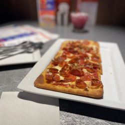 Dave & Buster's Glendale - Flat bread pepperoni pizza