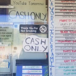 What's The Scoop Ice Cream - CASH ONLY.