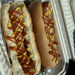 MoonDogs - Plain hot dog with ketchup and mustard