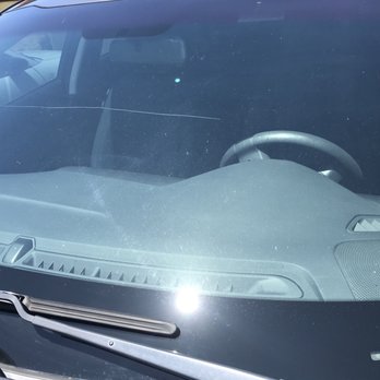 Planet Auto Glass - Kia Optima cracked windshield - Windshield Installation & Repair Near Me