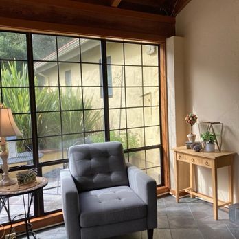 Sonoma Coast Villa - Lobby area - Hotels Near Me - Bodega, California Sonoma Coast Villa - Lobby area - Hotels Near Me - Bodega, California