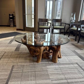 DeWinter Eye Care Center - waiting area - Optometrists Near Me - Muskego, Wisconsin