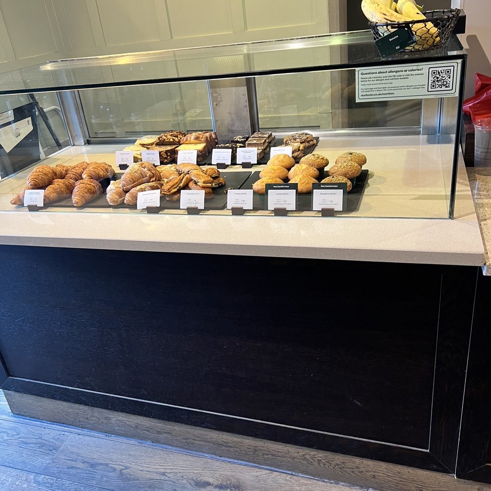 Starbucks - Coffee & Tea Near Me - London, XGL