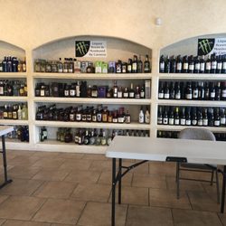 Valnizza's Deli & Market - Alcohol section