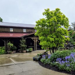 Storefront for Oliver Winery