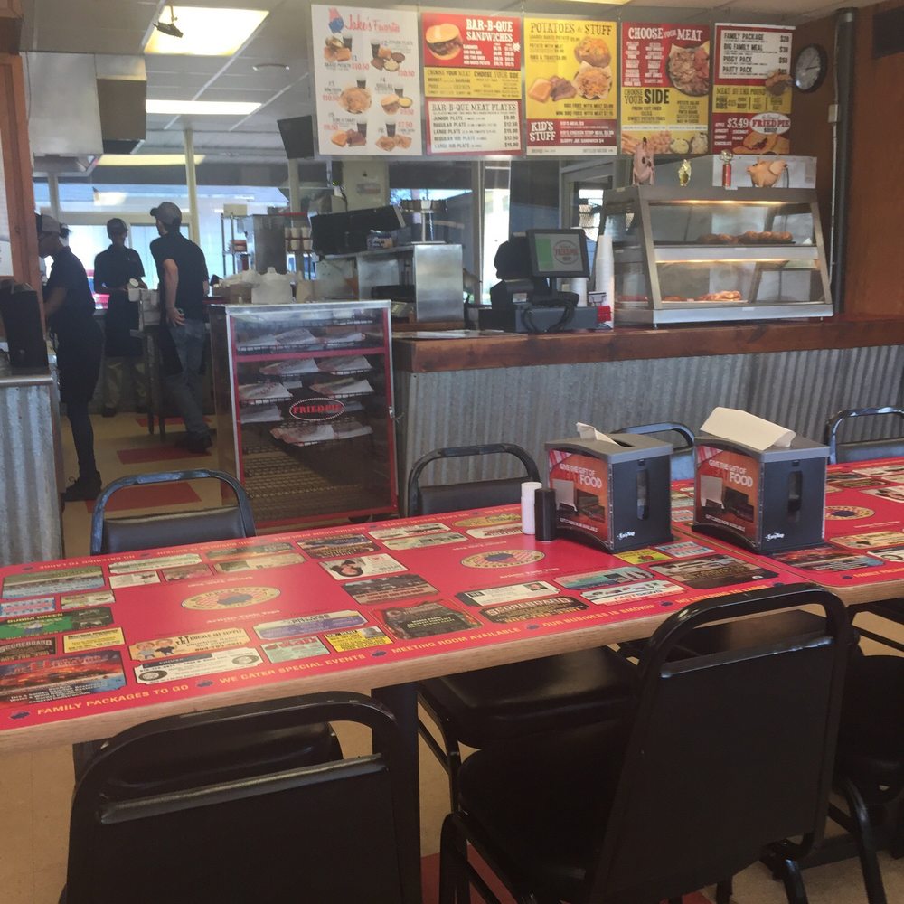 Big Jake's Bar-B-Que - Barbeque Near Me - Texarkana, Texas