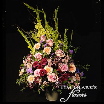 Tim Clark's Flowers - Garden Dreams - Florists Near Me - Markham, Ontario