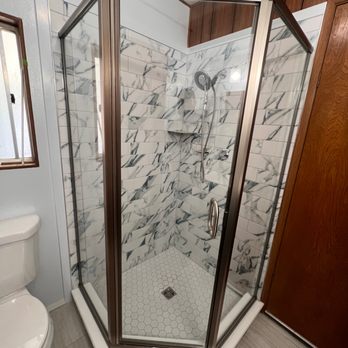 PB Shower Doors - Door Sales/Installation Near Me - Corona, California