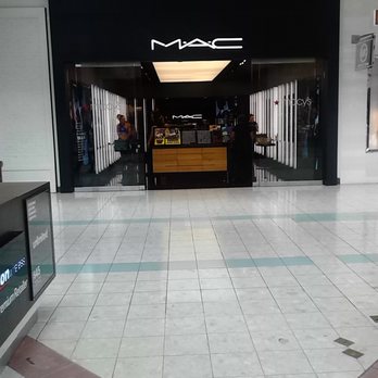 Mac Cosmetics - M.A.C. store in Pembroke Lakes Mall - Cosmetics & Beauty Supply Near Me - Pembroke Pines, Florida Mac Cosmetics - M.A.C. store in Pembroke Lakes Mall - Cosmetics & Beauty Supply Near Me - Pembroke Pines, Florida