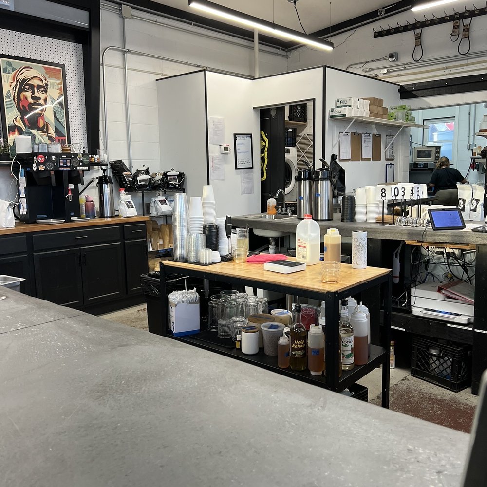 Upshot Coffee Brake Shop - Inside - Coffee & Tea Near Me - Saint Charles, Missouri Upshot Coffee Brake Shop - Inside - Coffee & Tea Near Me - Saint Charles, Missouri
