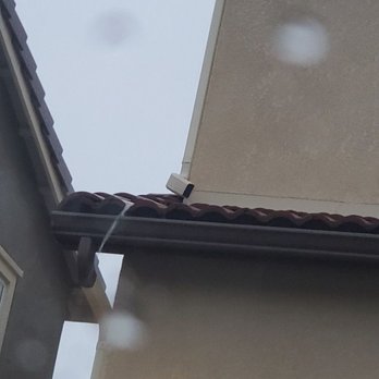 AMC Rain Gutters - Bad installation by Alex Marques from AMC Rain Gutters. - Gutter Services Near Me AMC Rain Gutters - Bad installation by Alex Marques from AMC Rain Gutters. - Gutter Services Near Me