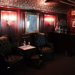 Maze Rooms - The train! It's the most beautifully made escape room I've ever seen.