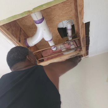 Bootz Handyman Services - Fixing leaky ceiling - Handyman Near Me - Kyle, Texas