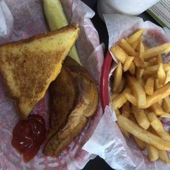 Oval Office Pub & Grub - Grilled Cheese - Pubs Near Me - Milton, Florida Oval Office Pub & Grub - Grilled Cheese - Pubs Near Me - Milton, Florida