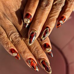 Beal Nail Spa Lounge - The best and prestigious salon in Fort Walton Beach. #nailsnearme #nailsalonnearme #bestnailsalonnearme #bestnailssalon