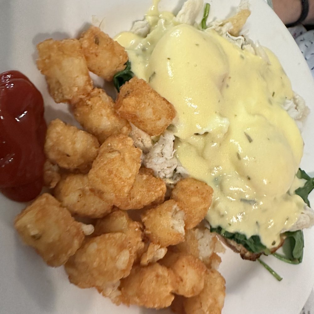 Mangrove Mike's - Eggs Benedict - Mangrove Oscar. This was real crab meat.. - Breakfast & Brunch Near Me - Islamorada, Florida Mangrove Mike's - Eggs Benedict - Mangrove Oscar. This was real crab meat.. - Breakfast & Brunch Near Me - Islamorada, Florida