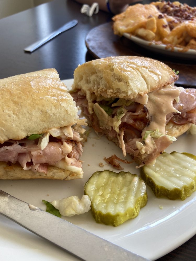 PASQUALES PIZZA & PASTA 43 Photos & 37 Reviews 182 E Main St