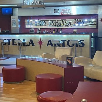Cinepolis VIP - Bar area - Cinema Near Me - Tijuana, BCN
