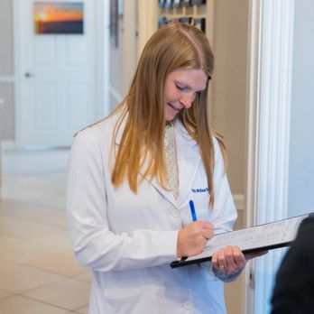 Peterson Chiropractic - Our scientific approach starts with look at how you are moving and functioning . - Chiropractors Near Me - San Antonio, Texas Peterson Chiropractic - Our scientific approach starts with look at how you are moving and functioning . - Chiropractors Near Me - San Antonio, Texas