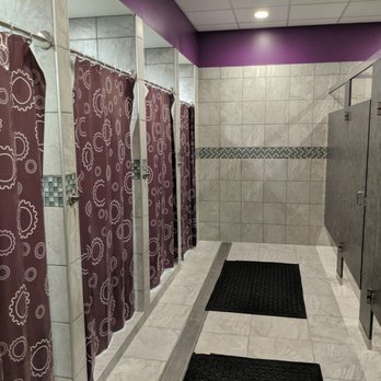 Planet Fitness - Gyms Near Me - Pearland, Texas