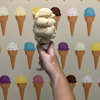 Davis Creamery - Ice Cream & Frozen Yogurt Near Me - Davis, California Davis Creamery - Ice Cream & Frozen Yogurt Near Me - Davis, California