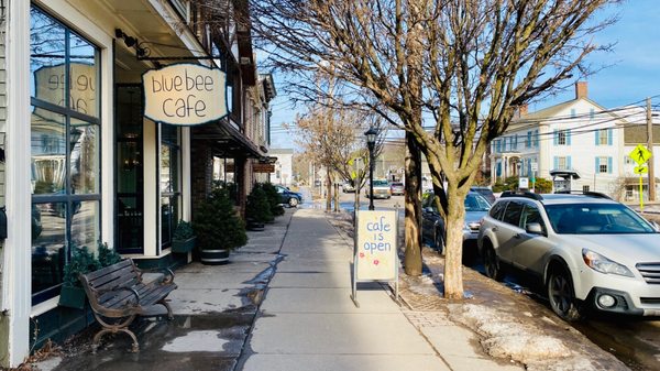 Blue Bee Cafe by null
